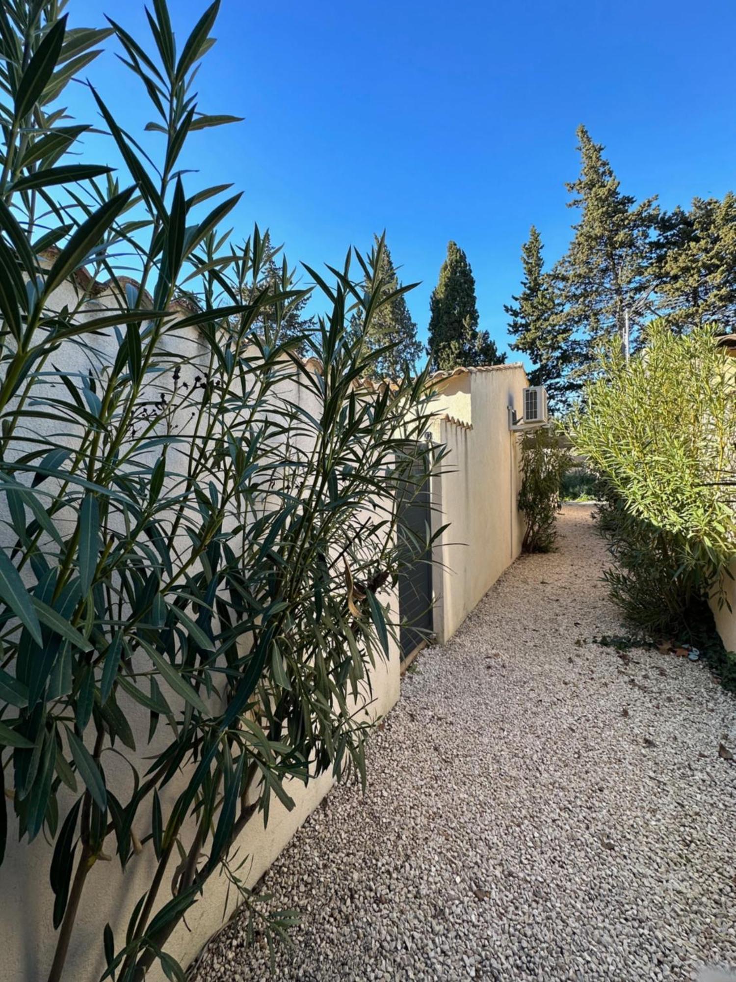 Bastidon Residence Les Alpilles Saint-Rémy-de-Provence エクステリア 写真